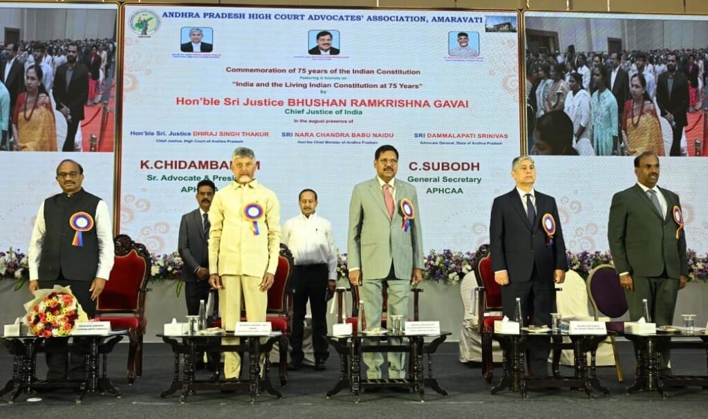 చాయ్‌వాలా ప్రధాని అయ్యాడంటే కారణం రాజ్యాంగమే,సీఎం చంద్రబాబు