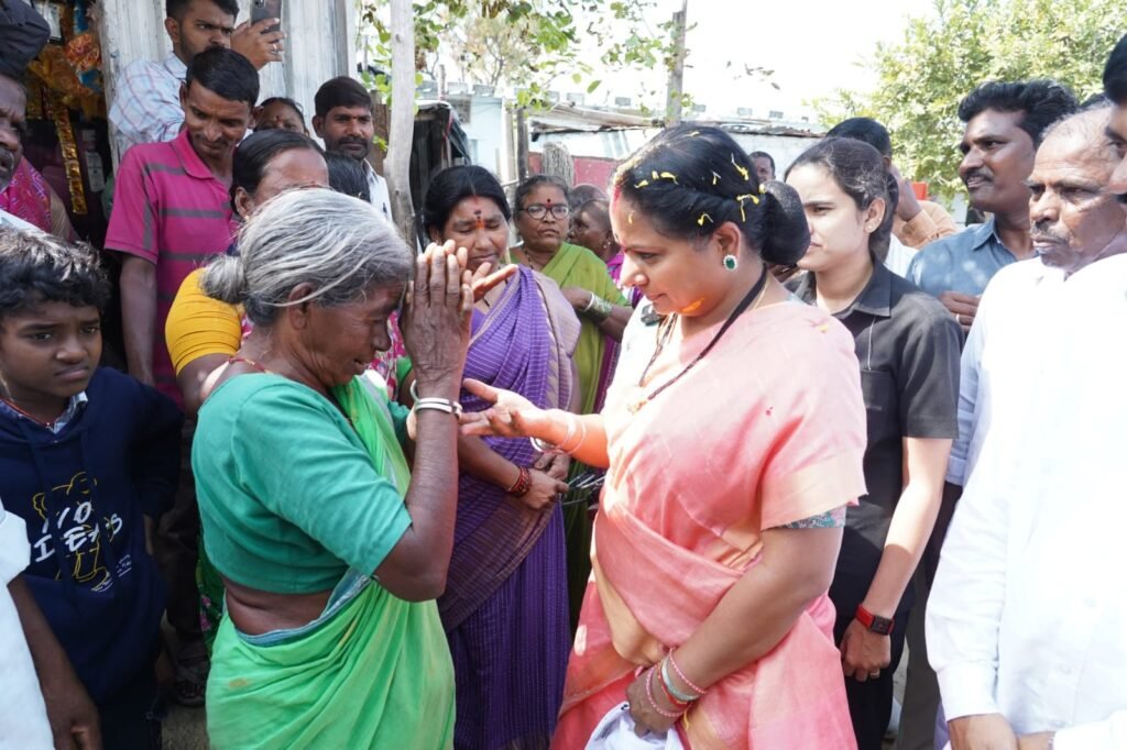 శంకర సముద్రం రిజర్వాయర్ నిర్వాసితుల సమస్యలపై కవిత ఆరా