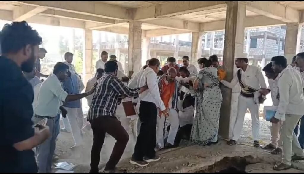 తృటిలో తప్పిన పెను ప్రమాదం