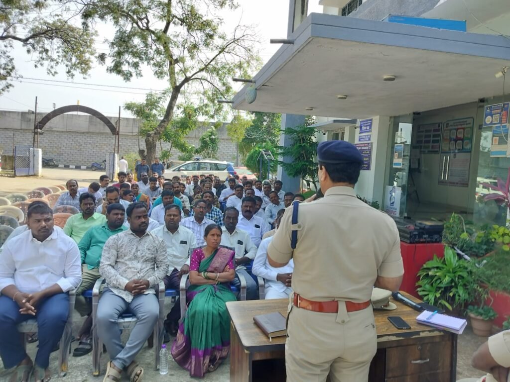 ఎన్నికల ర్యాలీలకు పోలీసుల అనుమతి తప్పనిసరి: గజ్వేల్ ఏసీపీ నర్సింహులు