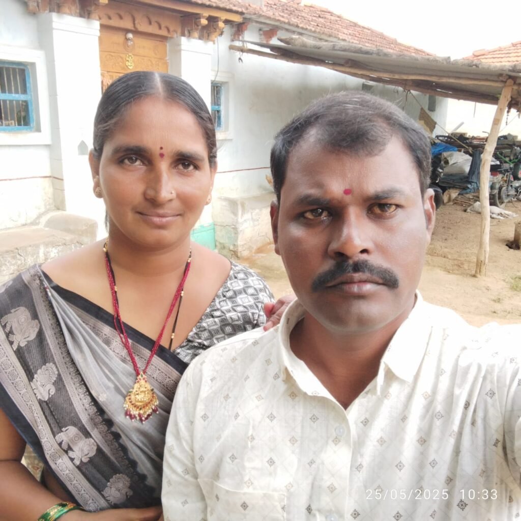 మెదక్ జిల్లా: టెక్మాల్ మండలం బర్దిపూర్‌లో దారుణ ఘటనభార్యను హత్య చేసి భర్త ఉరివేసుకుని ఆత్మహత్య