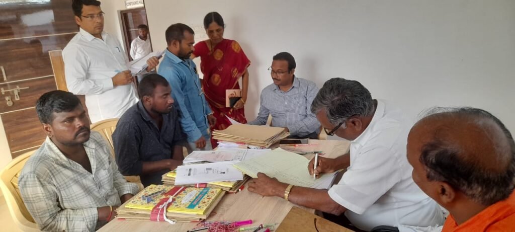 ఆర్‌.ఓ. కేంద్రాలను తనిఖీ చేసిన ఎన్నికల సాధారణ పరిశీలకులు