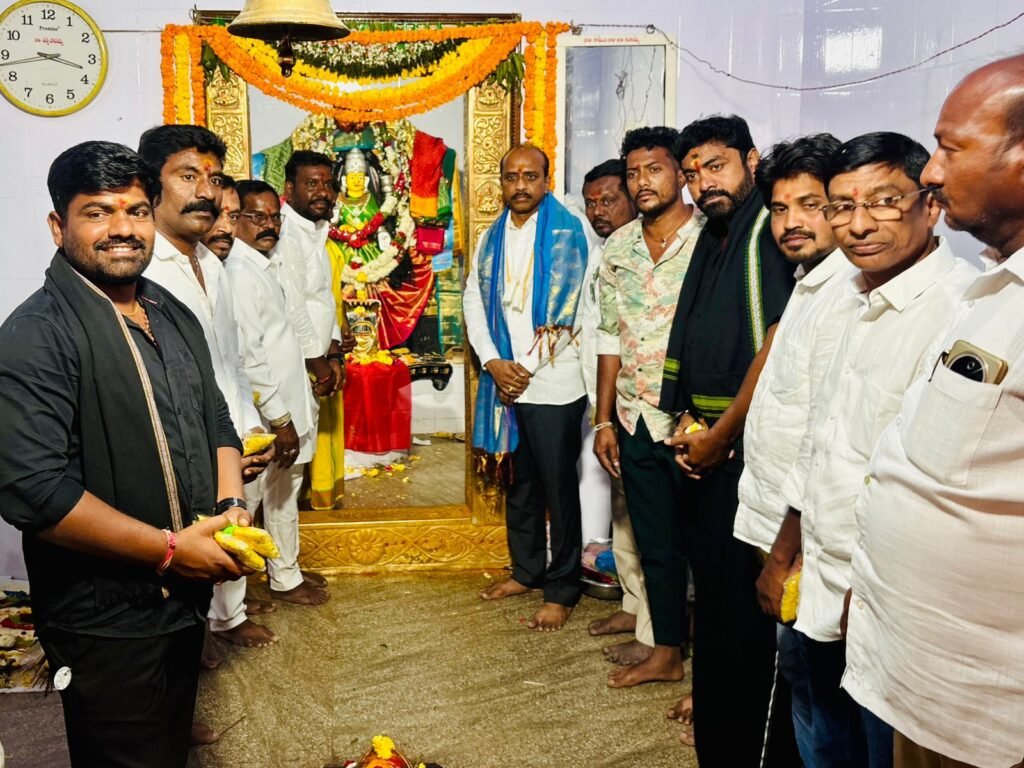 30వ వార్షికోత్సవానికిబిఆర్ఎస్ రాష్ట్రనాయకులుKVR ఫౌండేషన్ చైర్మన్ వంశీధర్ రావుకి ఆహ్వాన