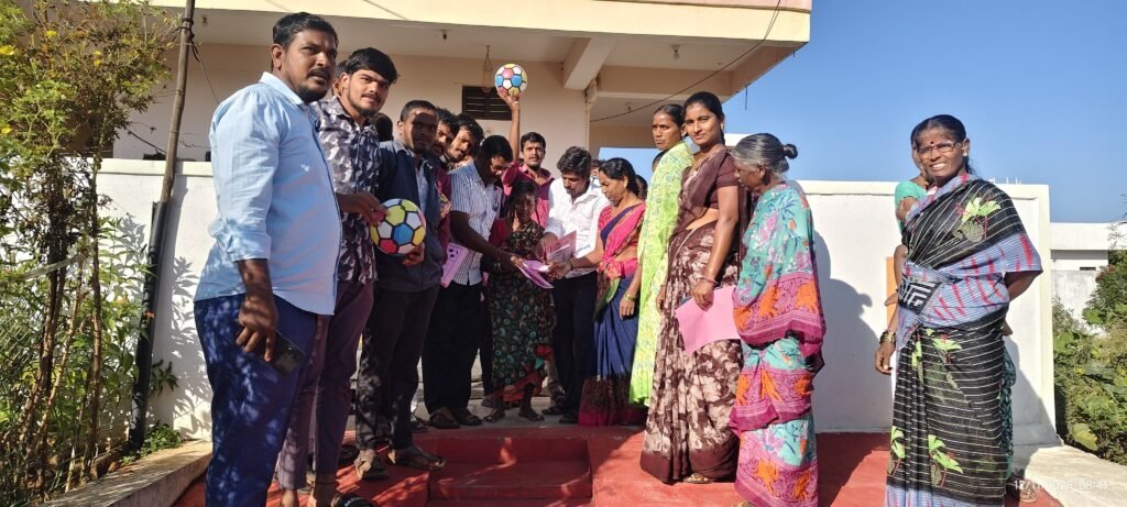 ఒక్కసారి అవకాశం ఇస్తే అభివృద్ధి చేసి చూపిస్తా: సర్పంచ్ అభ్యర్థి బొమ్మ మల్లయ్య