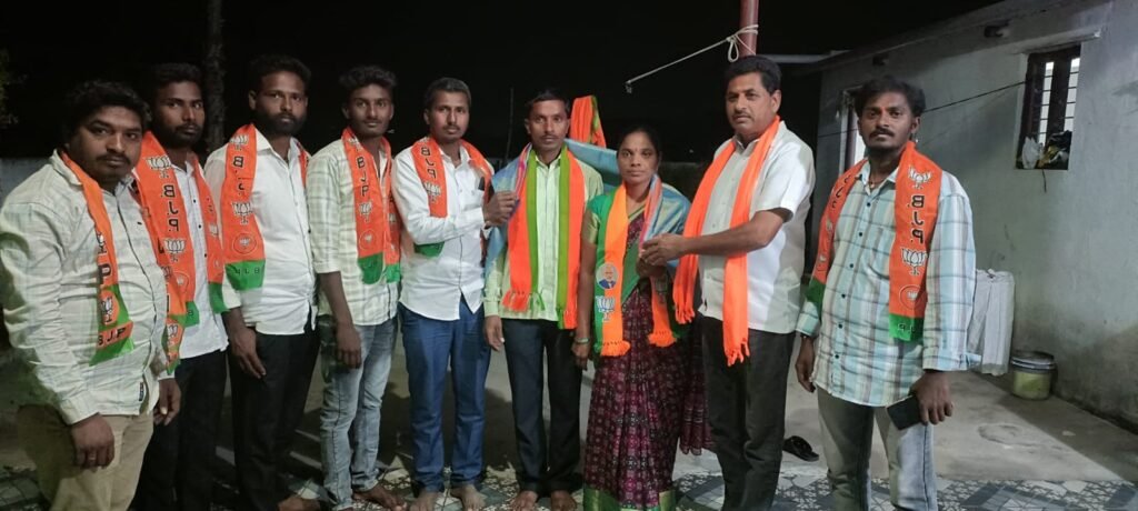 గూడెపుపల్లి సర్పంచ్‌గా గూడెల్లి స్వప్న–భాస్కర్ ఘన విజయం