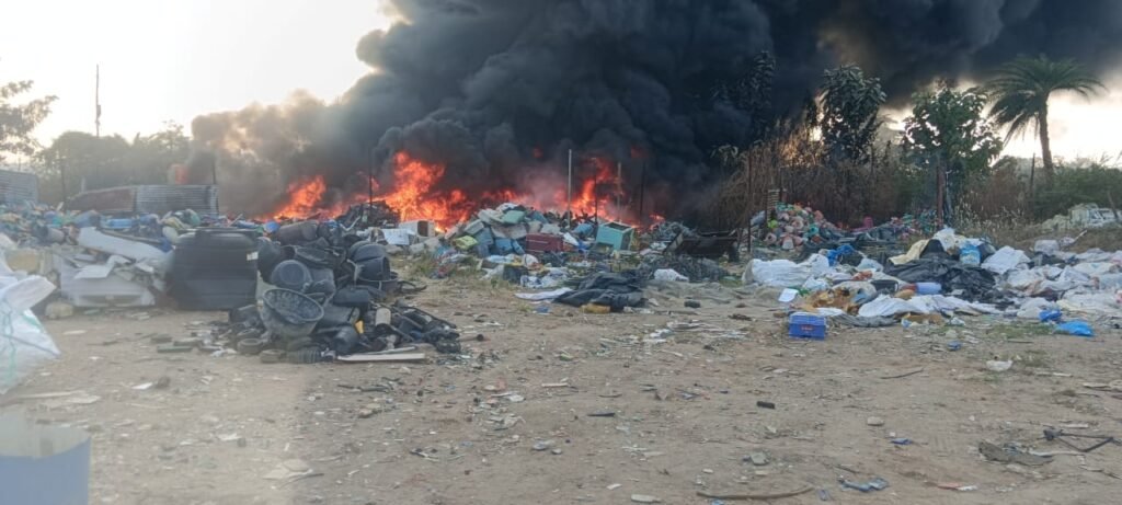 డంపింగ్ యార్డులో భారీ అగ్నిప్రమాదంఅక్బరుపేట భూంపల్లి మండలం