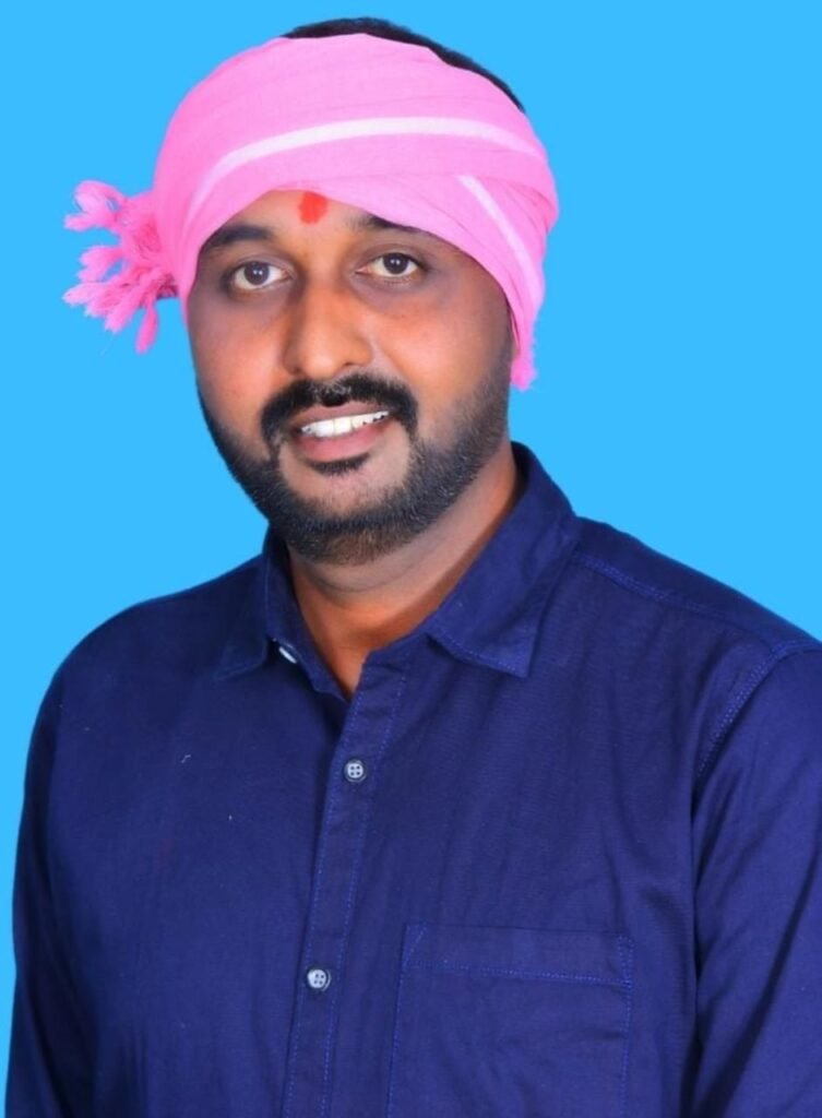 యాప్‌ల పేరుతో రైతులను మోసం చేస్తున్న ప్రభుత్వం