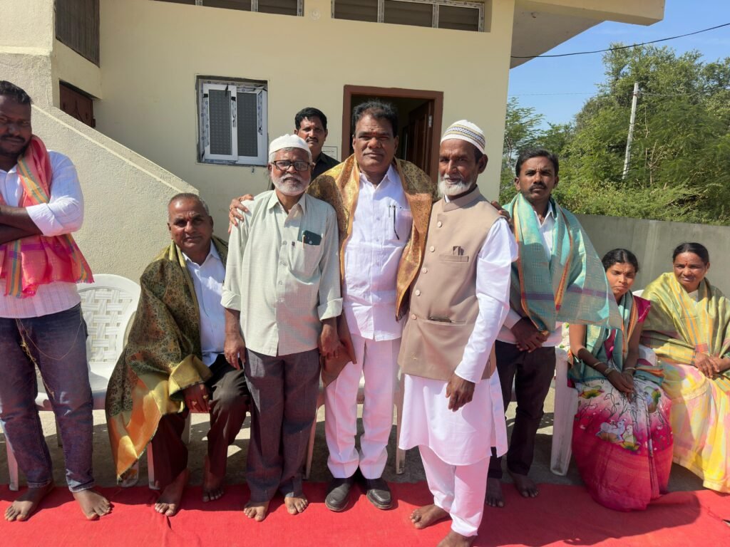 ఎస్సీ–ఎస్టీ కమిషన్ చైర్మన్ బక్కి వెంకటయ్యకు భూంపల్లి వాసుల ఘన స్వాగతం