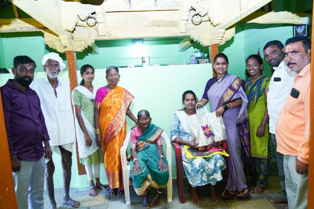 “మా ఇంటి మహాలక్ష్మి – కత్తి కార్తీక శ్రీమంతం కానుక”