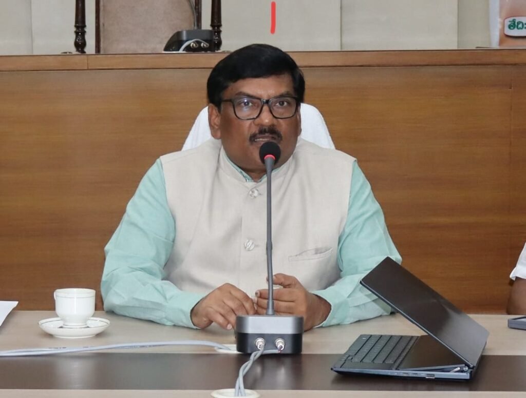 స్వచ్ఛ గుంటూరు లక్ష్యంగా అదనపు పారిశుద్ధ్య కార్మికుల నియామకం