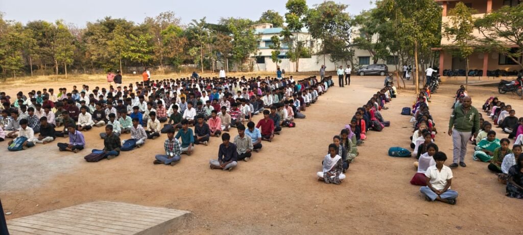 పరీక్షల వేళ విద్యార్థుల మానసిక ఆరోగ్యానికి పెద్దపీట.పరీక్షల వేళ విద్యార్థుల మానసిక ఆరోగ్యానికి పెద్దపీట.