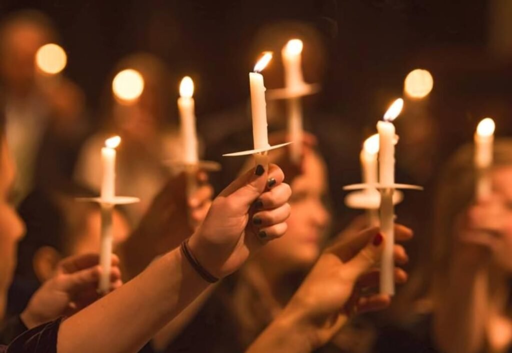 క్రైస్తవ సంప్రదాయంలో ఎపిఫనీ దినోత్సవానికి ఒక ప్రత్యేకమైన ఆధ్యాత్మిక గౌరవం ఉంది.