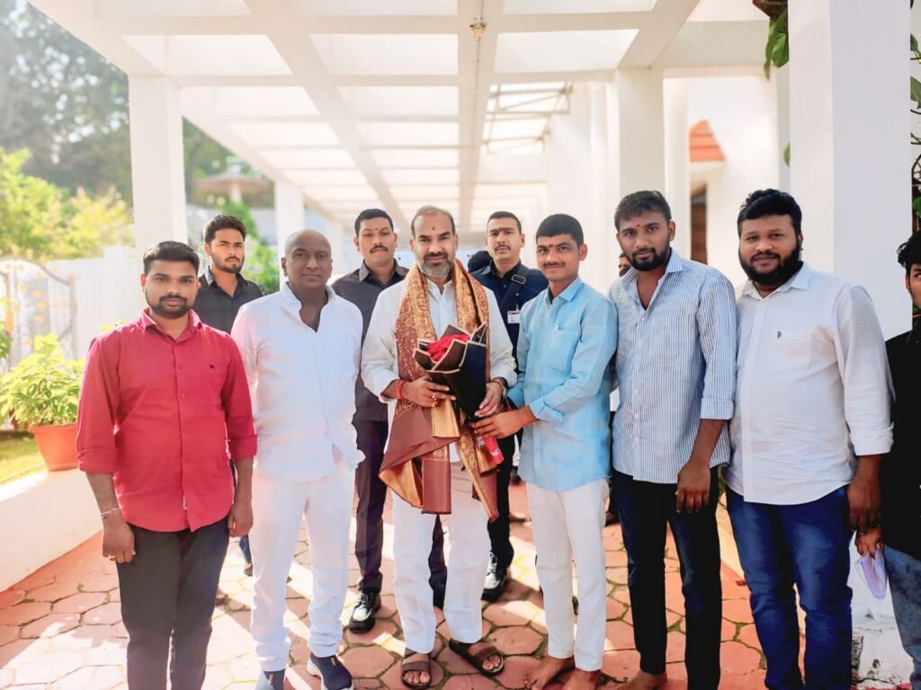 కిడ్నీ బాధితుడికి అండగా ప్రభుత్వ విప్ ఆది శ్రీనివాస్