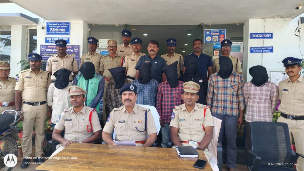 తల్లిలాంటి అత్తను అల్లుడే తన స్నేహితులతో కలిసి హత్య చేసిన ఘటన సిద్దిపేట జిల్లాలో కలకలం రేపింది..