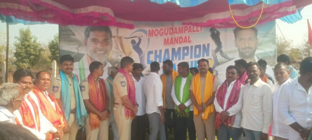 క్రీడలు క్రమశిక్షణను పెంపొందిస్తాయి: ఫైనల్ మ్యాచ్‌లో పోలీసు అధికారుల సందేశం