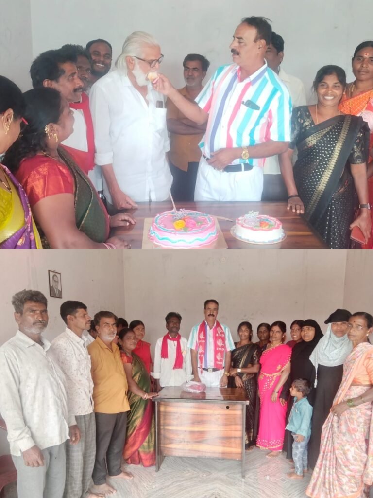 సిపిఐ ఆధ్వర్యంలో నూతన సంవత్సర కేక్ కట్ కార్యక్రమం