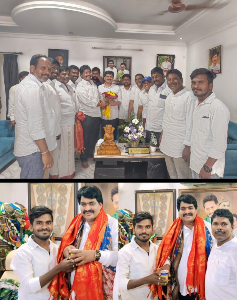 నూతన సంవత్సర సందర్భంగా మాజీ ఎమ్మెల్యేను కలిసిన వైఎస్ఆర్సిపి నాయకులు