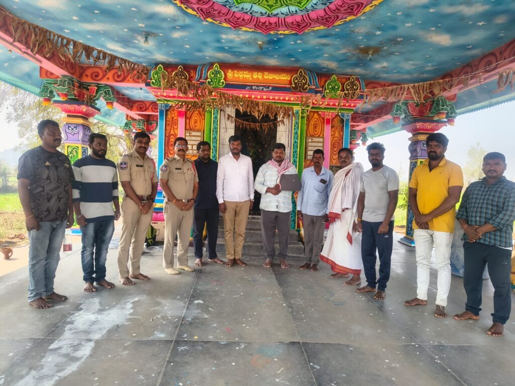 కొండాపూర్ పెద్దమ్మ ఆలయంలో సీసీ కెమెరాల ప్రారంభం