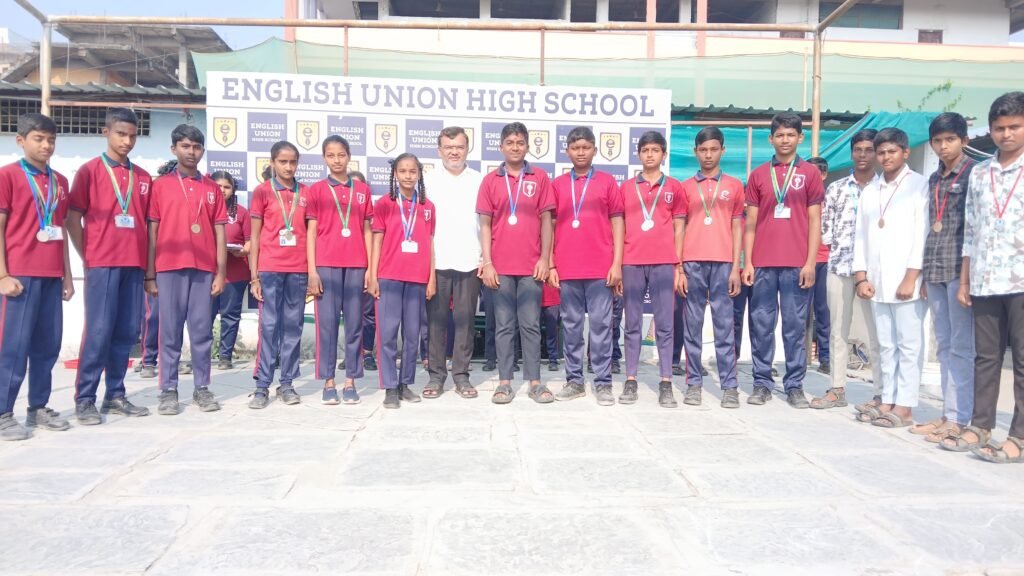 రాష్ట్రస్థాయి పోటీలకు ఇంగ్లీష్ యూనియన్ హై స్కూల్ విద్యార్థుల ఘన విజయం