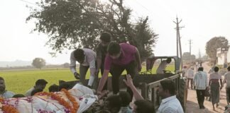 మున్సిపల్ అధికారుల నిర్లక్ష్యం