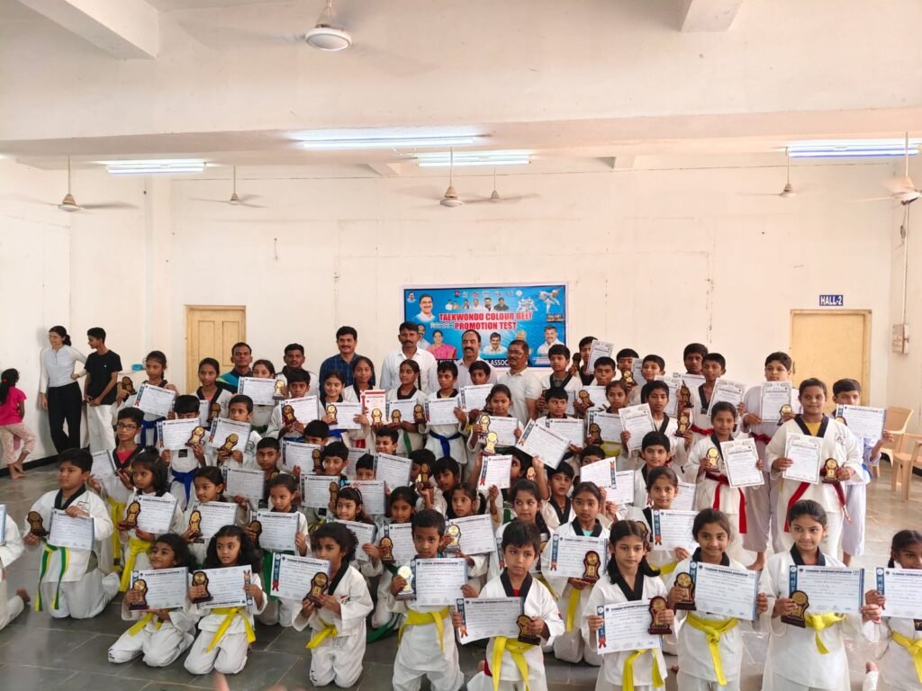 సిద్దిపేటలో ఘనంగా తైక్వాండో కలర్ బెల్టు ప్రమోషన్ టెస్ట్