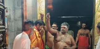 మేళ్లచెరువు శివాలయంలో ఓజో ఫౌండేషన్ చైర్మన్ పిల్లుట్ల రఘు పూజలు