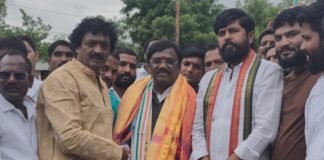 సిద్దిపేట పర్యటనకు వచ్చిన మంత్రి డా. గడ్డం వివేక్ వెంకటస్వామికి కొండపాకలో ఘన స్వాగతం.