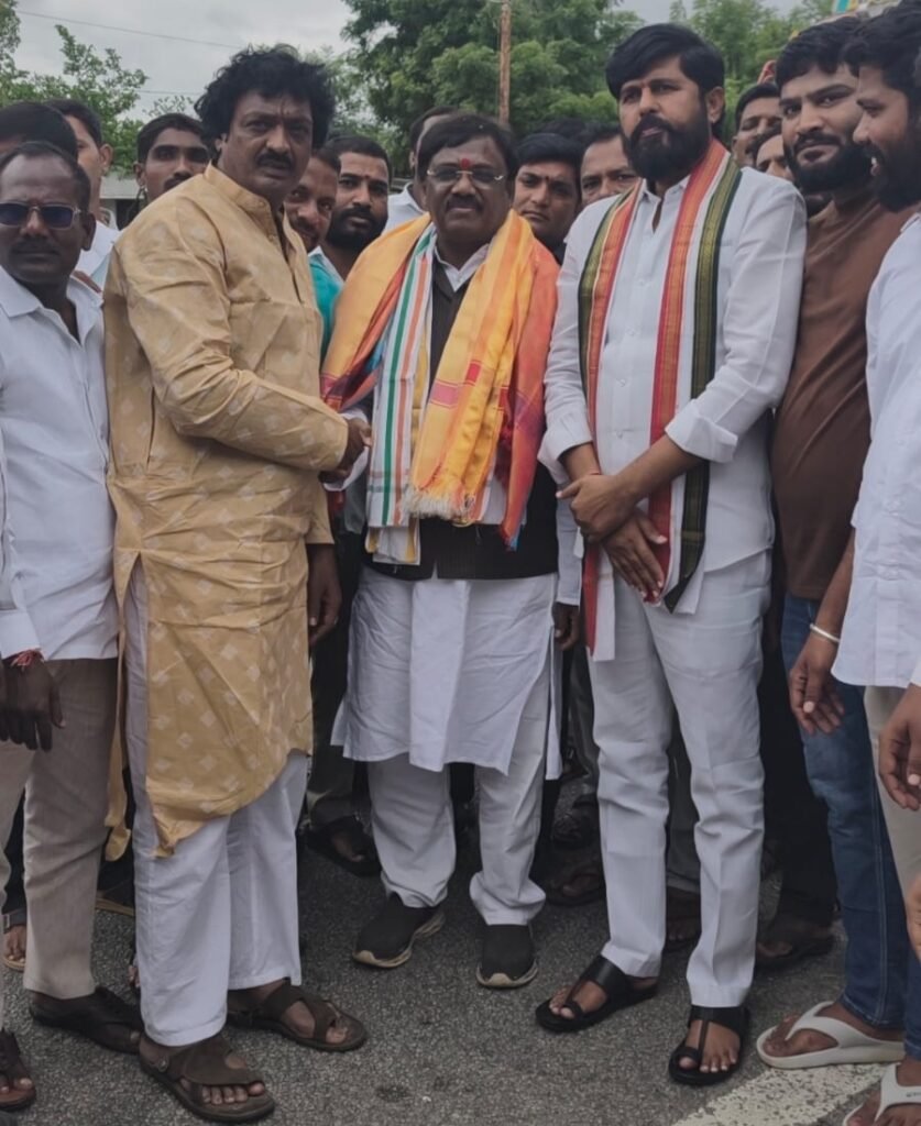 సిద్దిపేట పర్యటనకు వచ్చిన మంత్రి డా. గడ్డం వివేక్ వెంకటస్వామికి కొండపాకలో ఘన స్వాగతం.