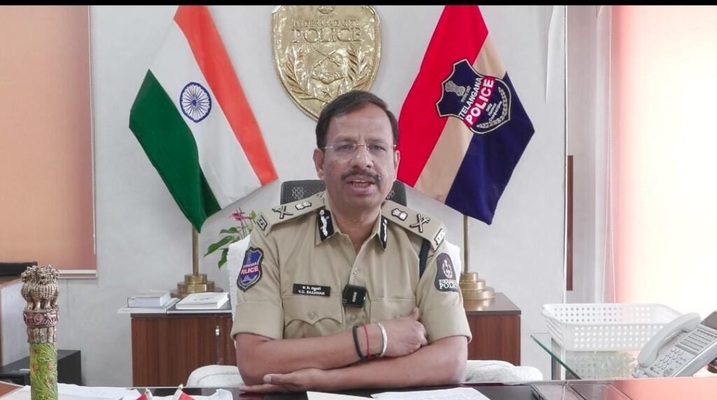 నకిలీ వైద్యుల పట్ల అప్రమత్తంగా ఉండాలి: సజ్జనార్