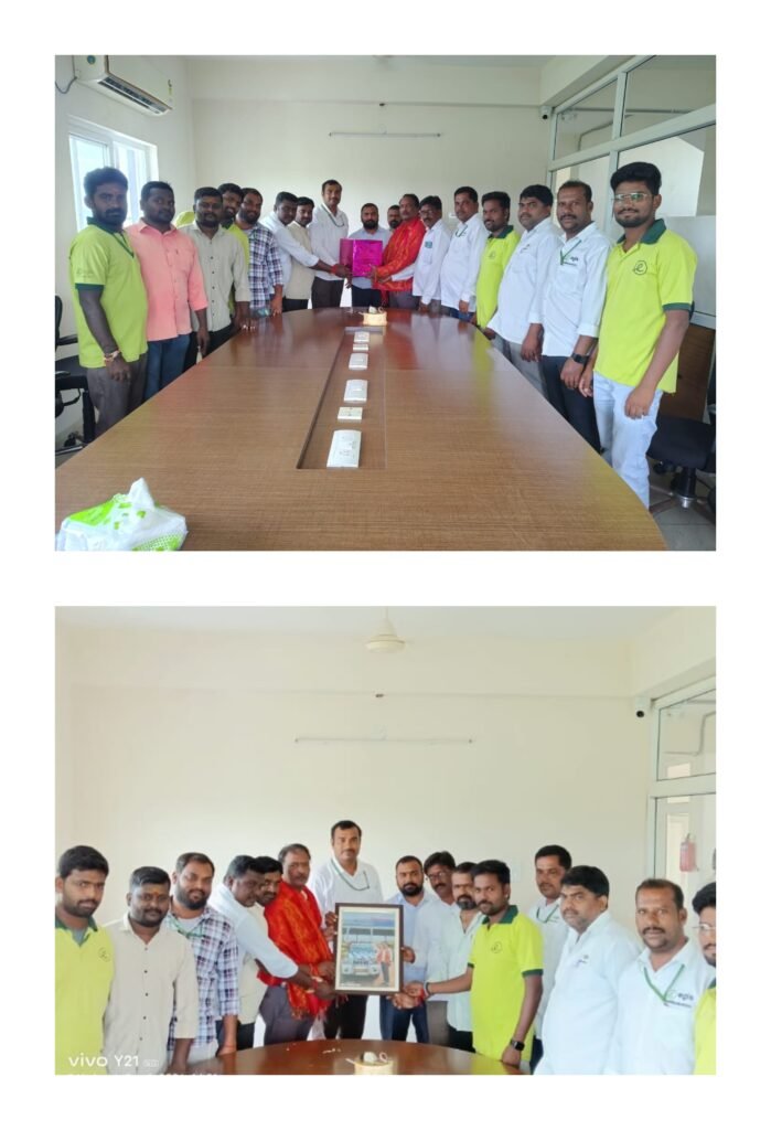 రాజీవ్ రహదారిపై 12 ఏళ్ల సేవకు సలాం..ఆర్పిఓ రమేష్‌కు ఘన వీడ్కోలు