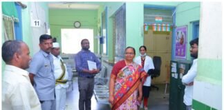 పీహెచ్సీలో కలెక్టర్ ఆకస్మిక తనిఖీ