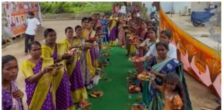 మర్పడగలో ఘనంగా సామూహిక కుంకుమార్చన కార్యక్రమం.